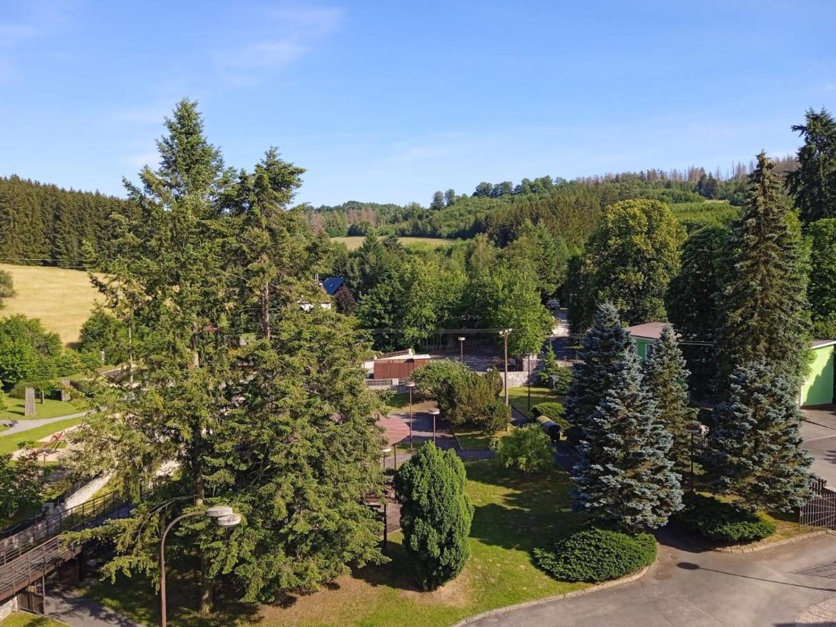 Hotel Forestyma Hodonín Eksteriør bilde